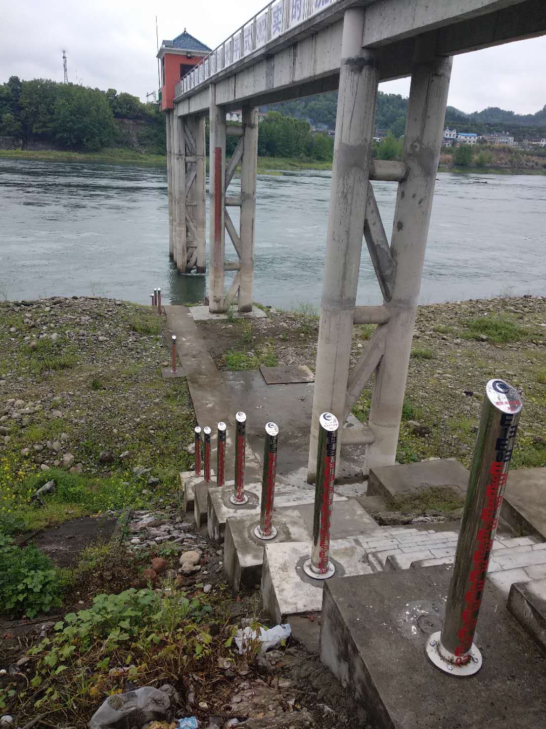 定制各種水尺，不銹鋼圓柱水尺